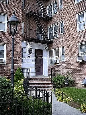 Sold by Anna Pinto Realty | media 20