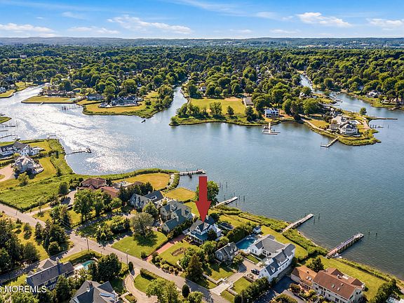 2nd image of 585 Little Silver Point Road