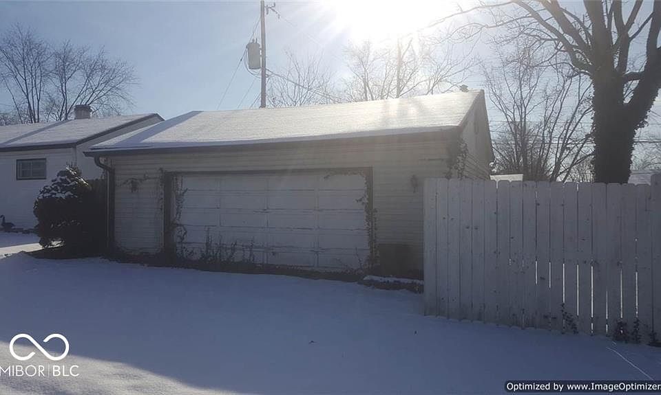 2nd image of 5473 E 19th St
