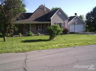 604 W Price Ave, Savannah, MO 64485