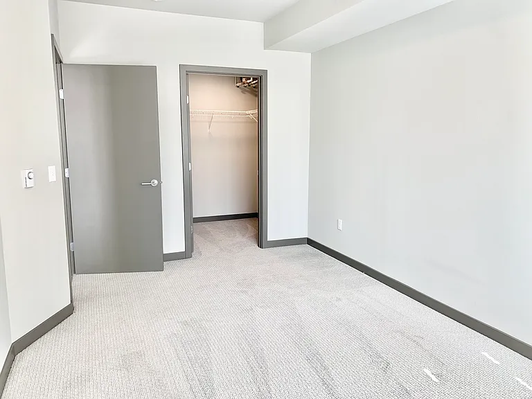 Edge Apartments — Photo 103