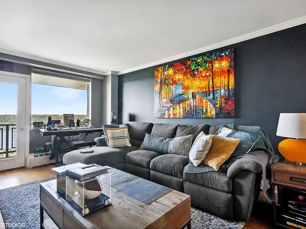 5800 Arlington Ave APT 19L, Bronx, NY 10471