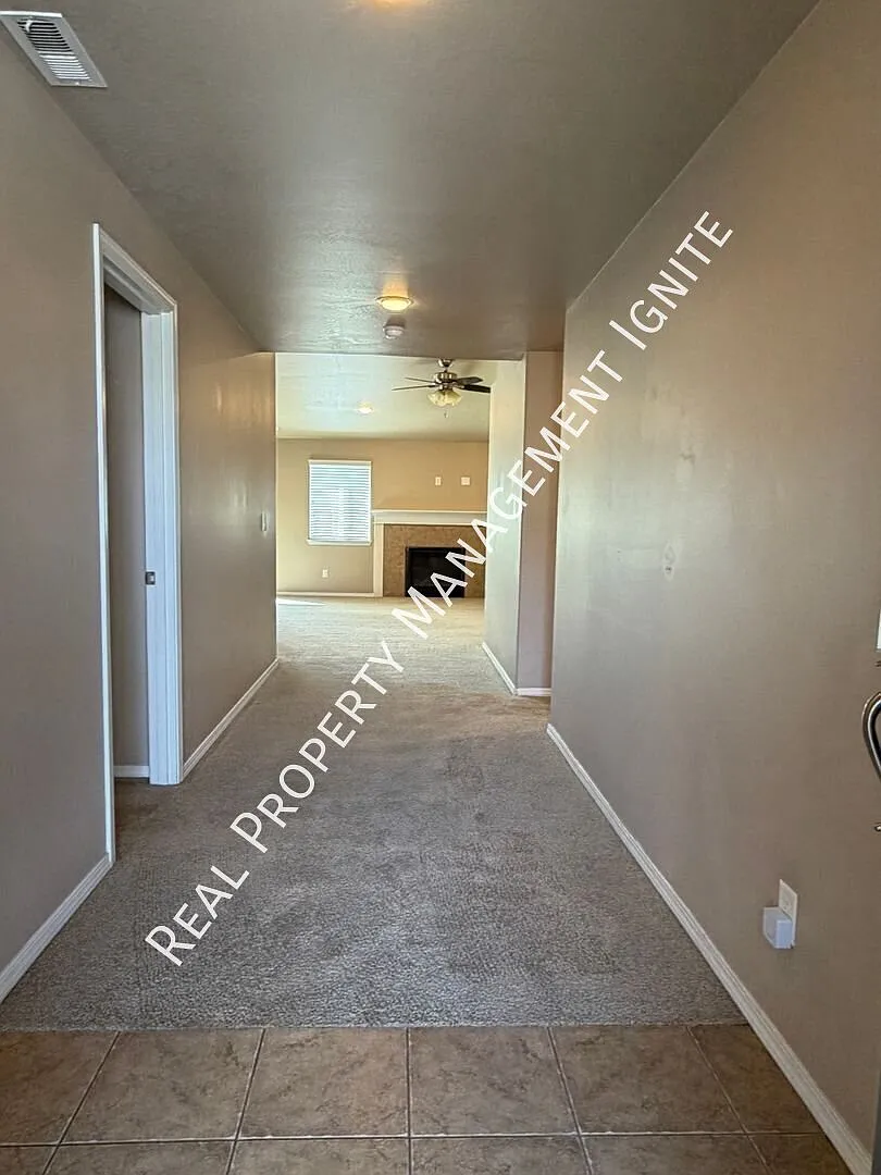 Centrally Located Single Level Home — Photo 2