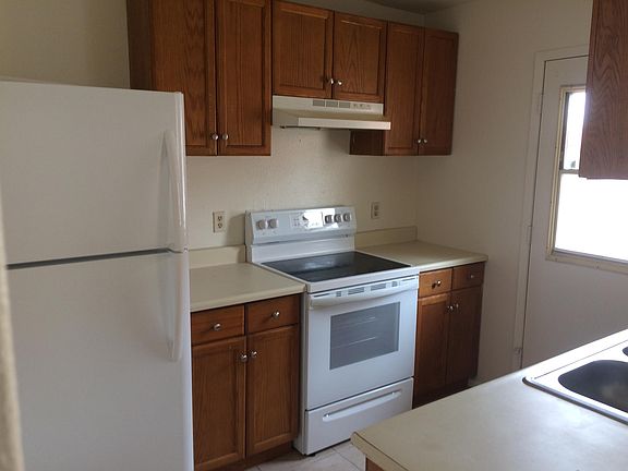 2nd image of 3930 N Palm Cir APT A
