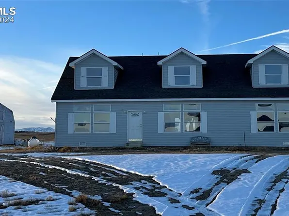 635 Badger Rd, Hartsel, CO 80449