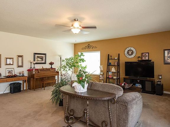 4th image of 5731 Miwok Way