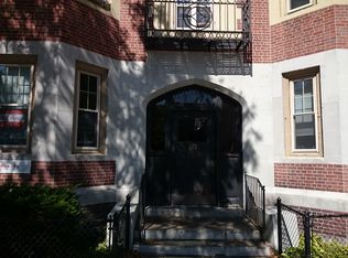375 Harvard St, Brookline, MA 02446