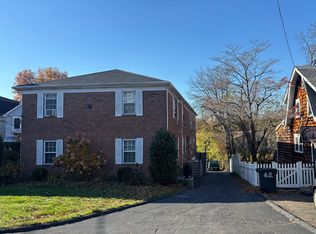 168 Highview Ave APT B, Stamford, CT 06907