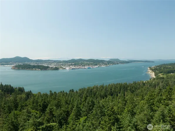 7280 Muriel Lane, Anacortes, WA 98221