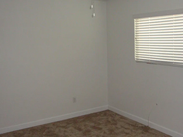 5848 Greenleaf Ave #12 — Photo 19