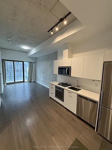 55 Ontario St #807 Photo 1