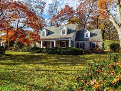245 Pennsylvania Avenue, Freeport, NY, 11520