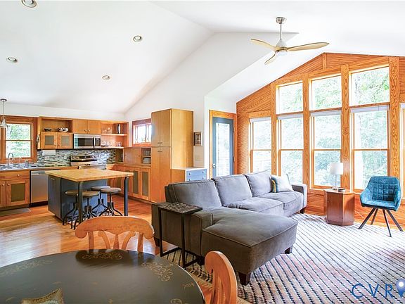 4th image of 11880 Winterpock Rd