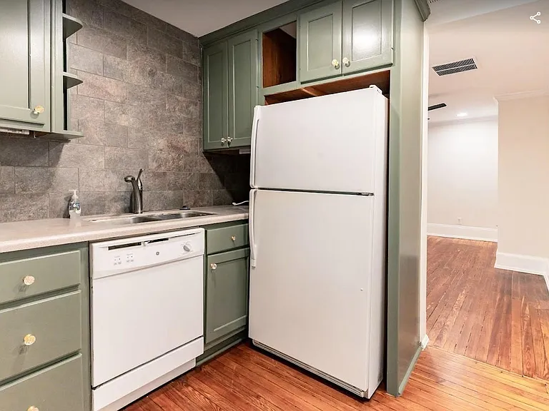 772 Saint Charles Ave NE #4 — Photo 17