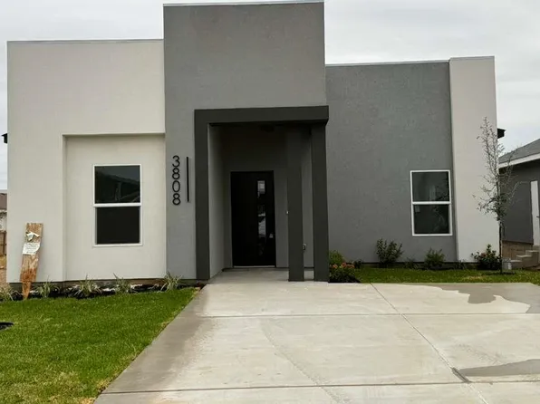 3808 Yoyis St, Laredo, TX 78046