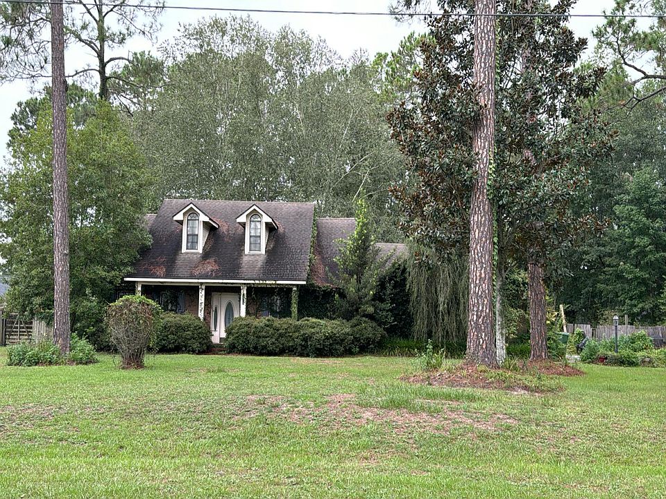 1st image of 1607 Moore St
