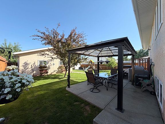 4th image of 1658 Edson Dr