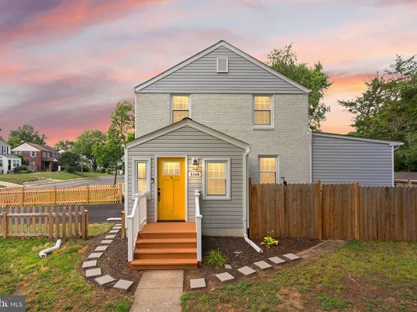 5940 Edgehill Dr, Alexandria, VA 22303