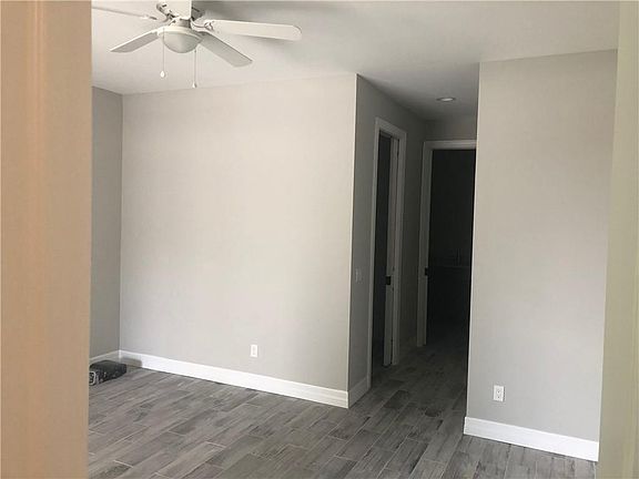 4th image of 8750 Cypress Lake Dr