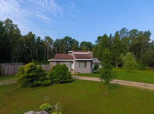 1909 Nicolet Dr, Cheboygan, MI 49721