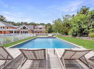 370 Seven Ponds Towd Rd, Water Mill, NY 11976