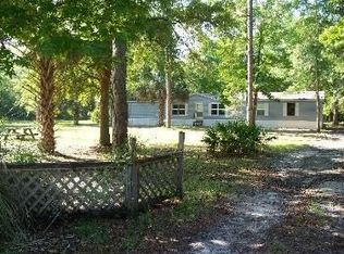 9 White Tail Dr, Crawfordville, FL 32327