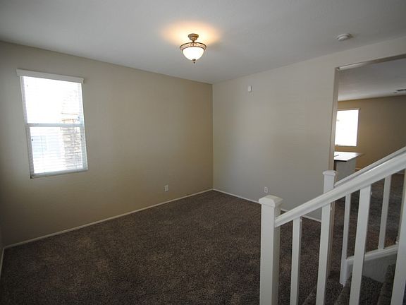 4th image of 3020 S 101st Dr