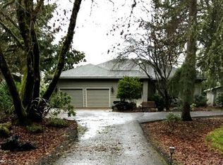 1408 Fisher Rd, Roseburg, OR 97471