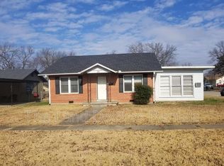 830 E 15th St, Ada, OK 74820