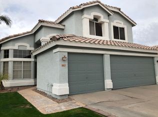 882 E Constitution Dr, Chandler, AZ 85225