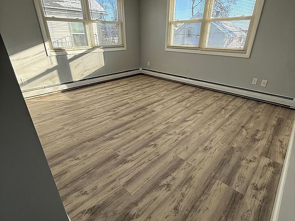 5th image of 61 Vale St #4