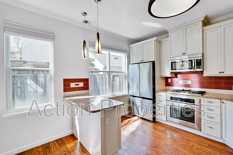 112 Beacon St