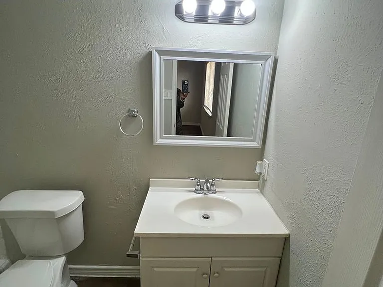 17626 Bullis Gap Dr — Photo 11