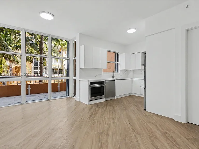 731 Crandon Blvd #208 — Photo 12
