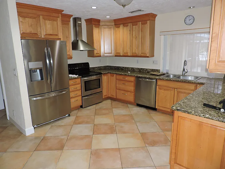 4529 Square Lake Dr — Photo 5