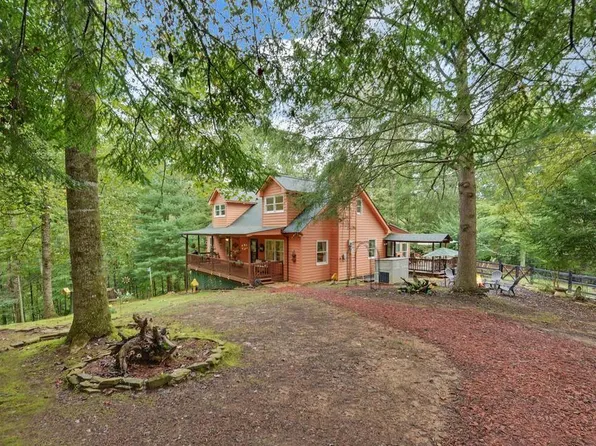75 Farley Ct, Ellijay, GA 30540
