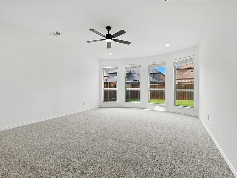 10421 Sexton Dr — Photo 18