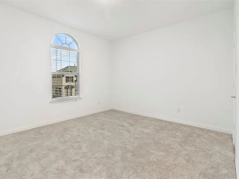 1808 Roadrunner Dr — Photo 19