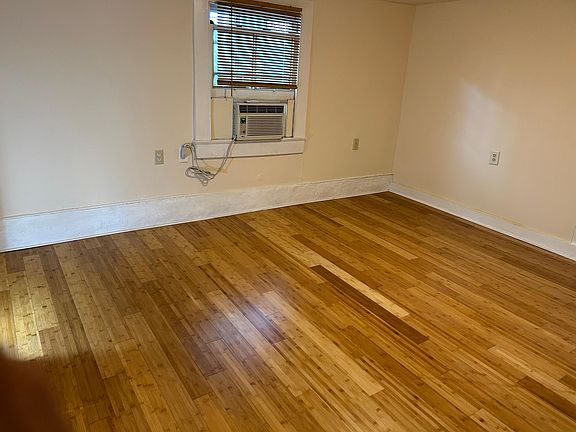 4th image of 1201 Hagan Ave #5