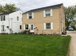 2331 Homewood Dr, Lorain, OH 44055