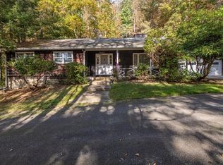 263 Oak Summit Rd, Millbrook, NY 12545