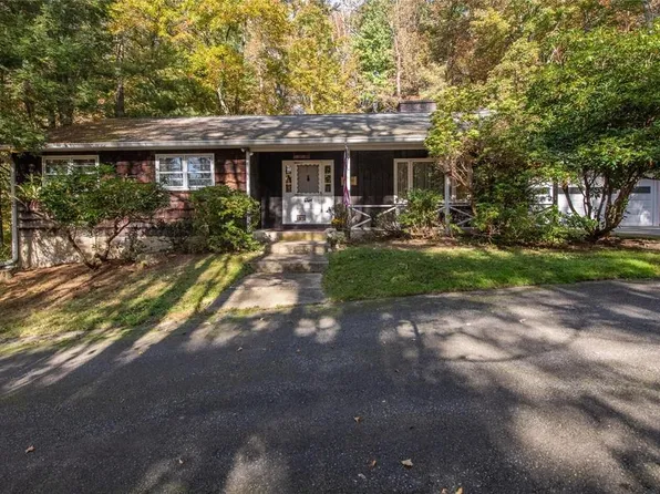 263 Oak Summit Road, Millbrook, NY 12545