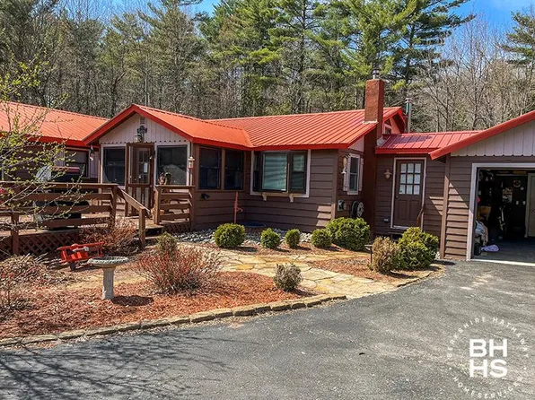 164 Springfield Rd, Upper Jay, NY 12987