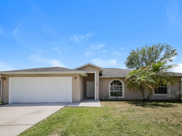 916 Alsace Dr, Kissimmee, FL 34759