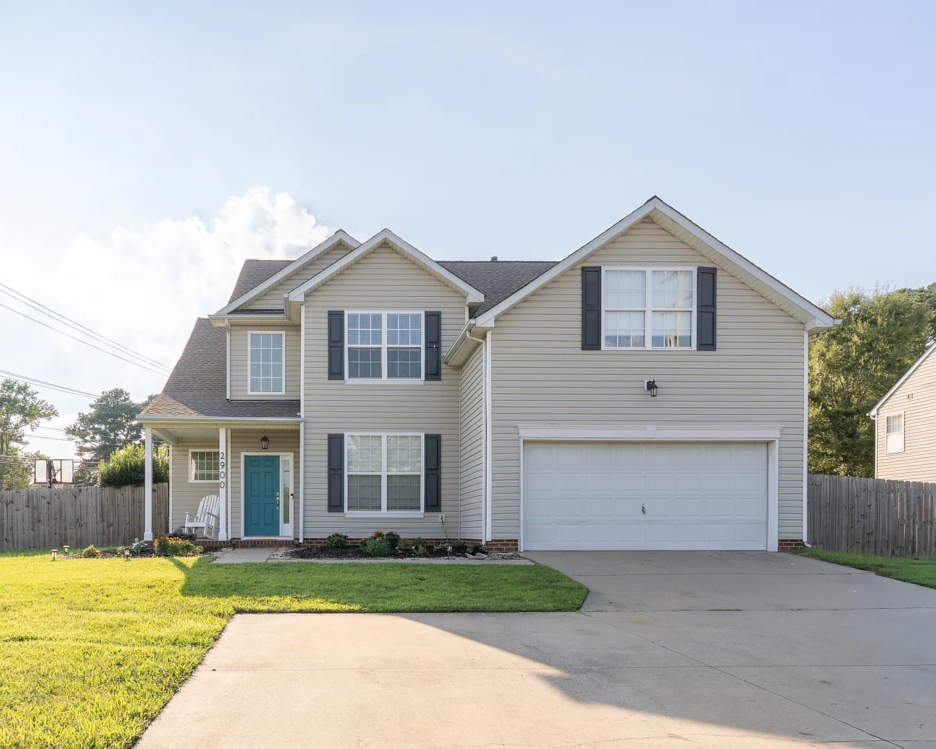6 bed, 2683 sqft, $5,995 — Photo 1