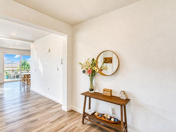 5th image of 5090 Preserve Pl