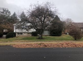 206 Parkview Rd, Cheltenham, PA 19012