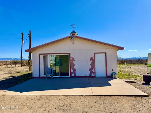 6325 S Bascom Trail, Willcox, AZ 85643
