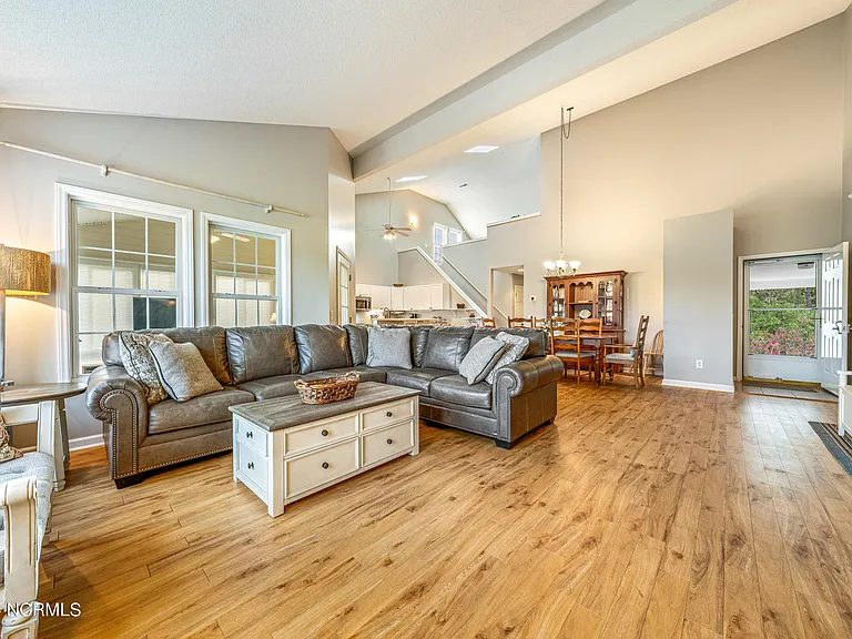 3145 Lakeside Commons Dr SE #1 — Photo 9