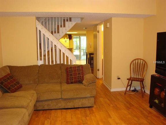 4th image of 7625 Colonial Ct